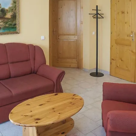 Two Bedroom In 公寓